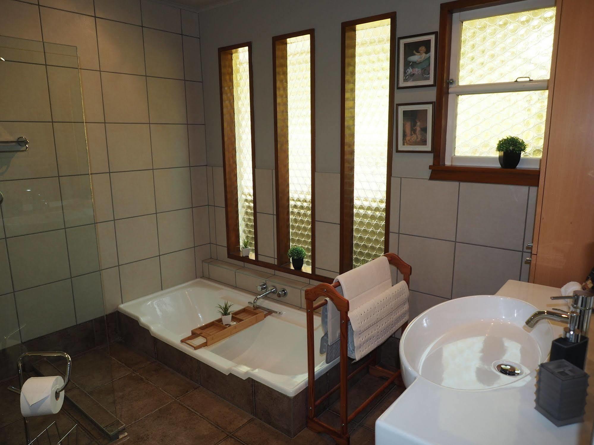 Sounds Vista B&B Піктон Екстер'єр фото